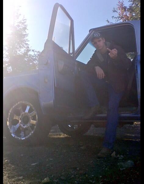dixiefriedhonky's tweet photo. My baby, 1967 Chevy C20 1 ton pickup fleetside, built Chevy 327, turbo 400 Tranny and 4:11 gears. http://t.co/jTDaypEQ9f