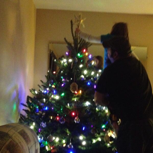 Carrie_CeCe's tweet photo. She waited all week for this moment... http://t.co/3etl6txacr