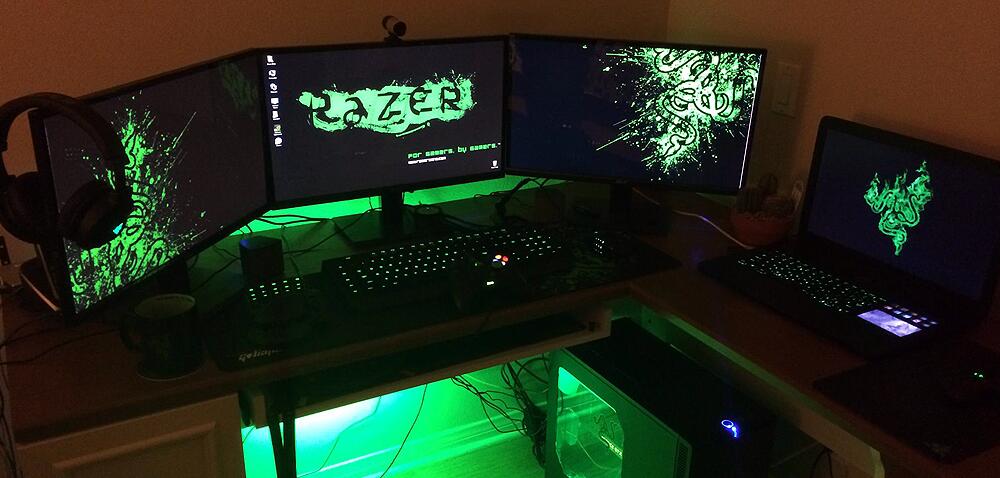#TEAMRAZER
