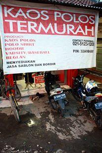 icarisa1's tweet photo. Daerah mana? "@KaosPolosKeren: enak nich jalan2 sore apalagi kalau mampir dulu k toko kaos polos keren http://t.co/GHwNYskFc2"