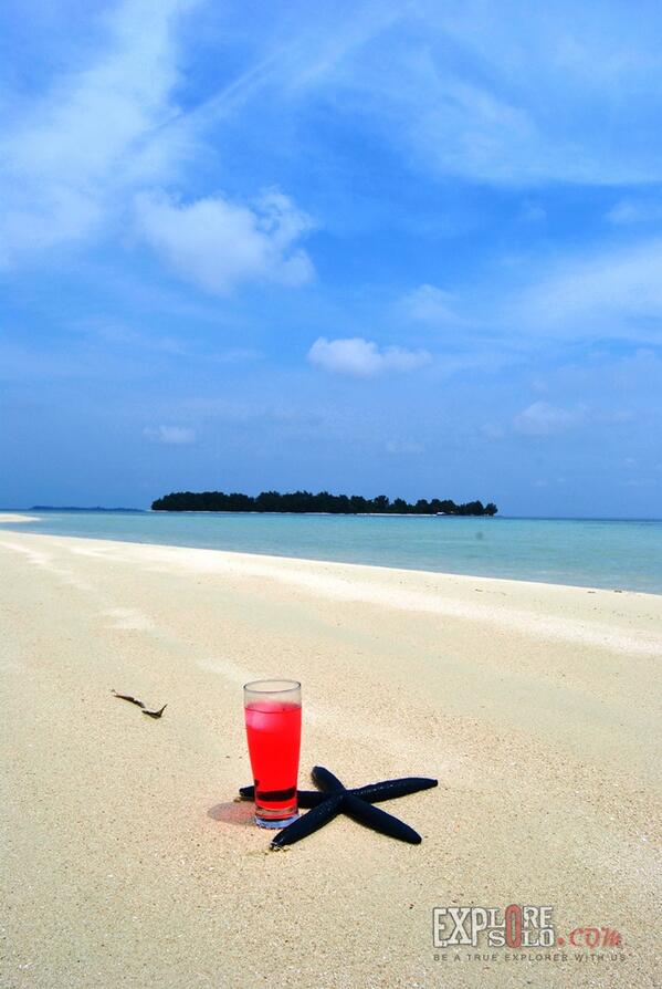 #karja <a href="/SudutIndonesia/">Sudut Indonesia</a>:  Ada yg mau ngajakin kesini gak ya?? Karimunjawa via <a href="/XPKarimunjawa/">XPkarimunjawa</a>