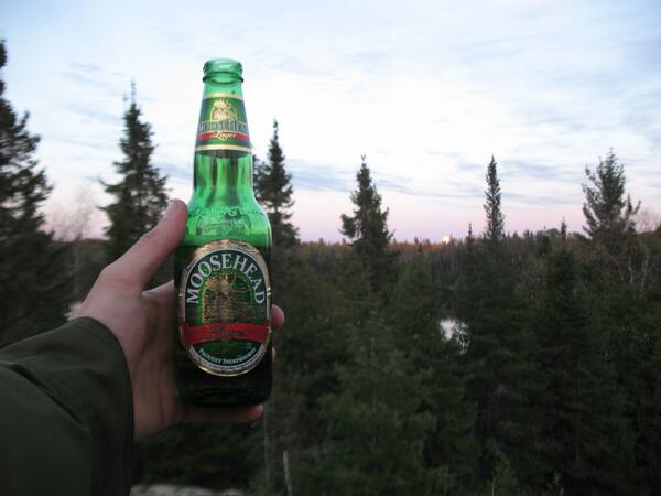 canada_rye's tweet photo. #cheers #moosehead #northernontario http://t.co/3HumkLuqss