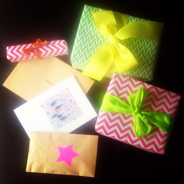 emma_guerlin's tweet image. Oh my gosh!! So excited!! Thank you @FatMumSlim xxxxxx #fmsgiftexchange