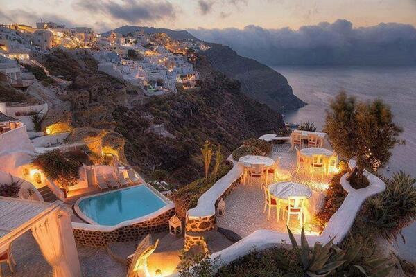 ResortPics's tweet photo. Santorini, Greece. http://t.co/yi2oHAa6Zt
