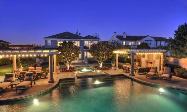 ResortPics's tweet photo. House in Newport Beach. http://t.co/AWKwGca6TN