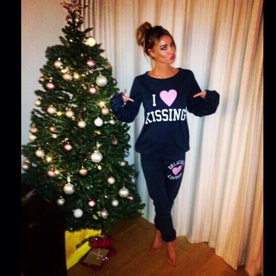 The I Love Kissing tracksuit is @LaurenPope favourite tracksuit right now. http://t.co/kQQT3cFxZZ #christmas<a class="tags" target="_blank" title="On Twitter" href="/?out=eyJ0eXAiOiJKV1QiLCJhbGciOiJIUzUxMiJ9.eyJpYXQiOjE3MjQ5MjM4MDQsImlzcyI6InR3cG9ybnN0YXJzLmNvbSIsIm5iZiI6MTcyNDkyMzgwNCwiZXhwIjoxNzU2NDU5ODA0LCJyZWRpcmVjdF91cmwiOiJodHRwczovL3R3aXR0ZXIuY29tL0xhdXJlblBvcGUifQ.TgblGq0lsyUVGEarVqTlxiV4D9AGx0_GjK8Zkts6_DElmC1xEW5Vn-rR2pb5VpLijmNaIXB8a8O1uMtunoTfDQ">@LaurenPope</a><a href="/tag/christmas"class="tags"><span>#christmas</span></a>