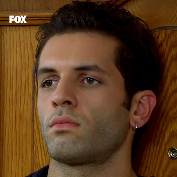 Kaan, Yağmur’u geri kazanmak için sizce nasıl bir plan hazırlayacak? Babam Sınıfta Kaldı 22.15'te FOX’ta!