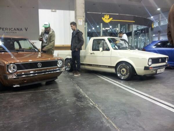 DieLow's tweet photo. Menudo par, esto es tener algo bien cuidado! #stance http://t.co/eHkEA2Hiet