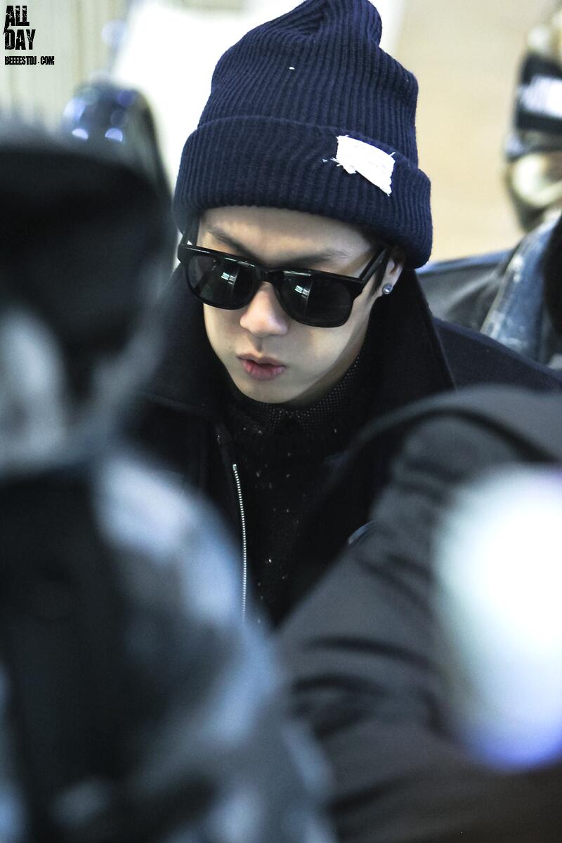 BbDFV-mCUAAcFp5.jpg:large