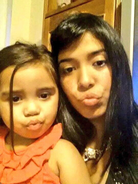 babyleepr's tweet photo. My twin my. Lil diva.  Love u my bby girl http://t.co/Y4o3WiBRxU