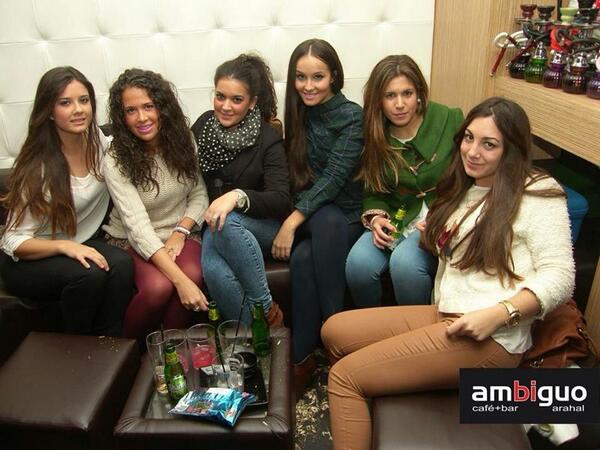 Vernica281's tweet photo. Preguntemosle a @AlbaEspinar ella lo contará hasta 4 vecs! Jeje @aguedaminguet @AngelaMar90 @Cristinacl90 @saritasmm1 http://t.co/ySq71vJEF8