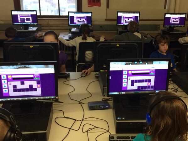 kwinsper's tweet image. 2nd graders using @BotLogicus to explore coding for #HourofCode #2ndchat