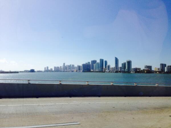 jroby66's tweet image. 3 hrs, 50deg!  23* when we left MI, 83* here in Miami.  #CreateYourOwnWeather