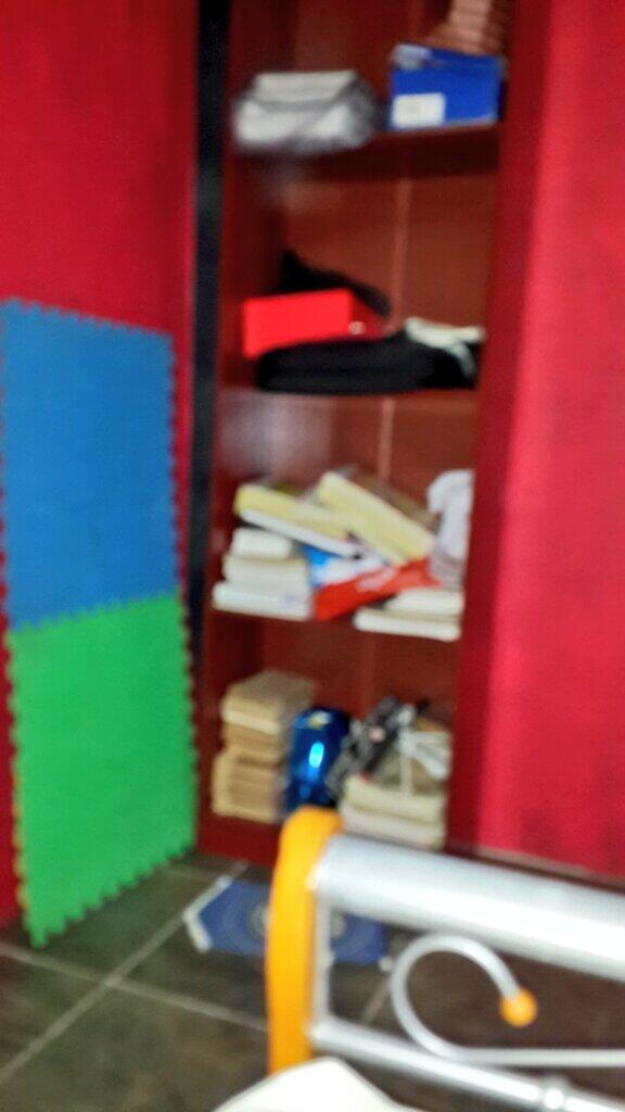 IvanSaroop's tweet image. Especially when the bookshelf stacked like this in your room. #fallingobjects #chelseaflag