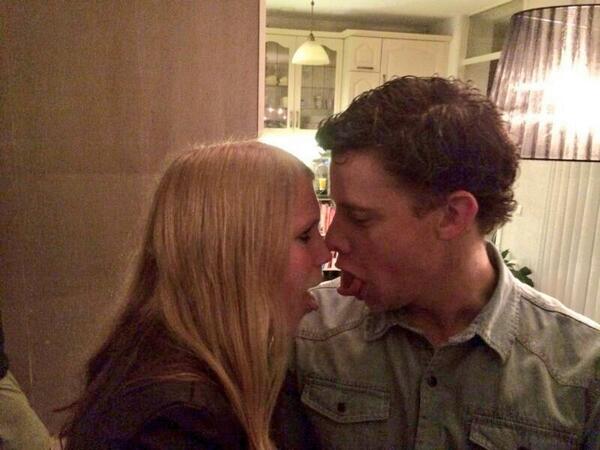 corbin013's tweet photo. "@utax: All i need is you - @corbin013 http://t.co/W2FMvt8Kdp" ik hou van je