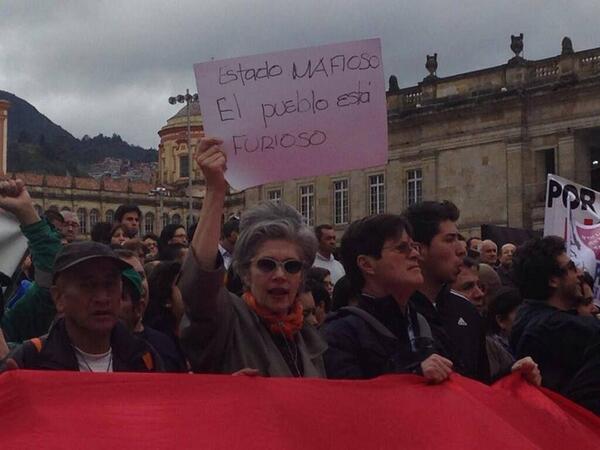 Estado mafioso, el pueblo está furioso!! #PaFueraProcuradorOrdoñez