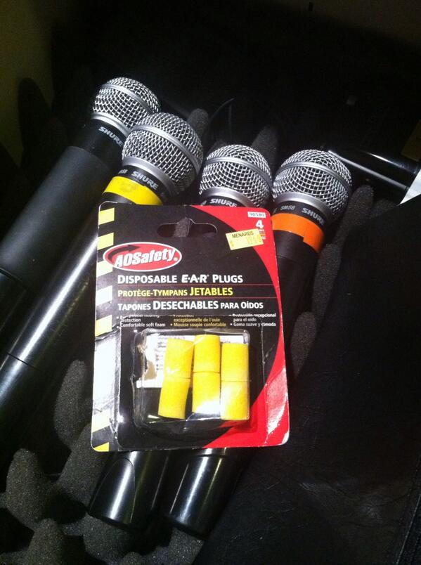 WorshipSoundGuy's tweet image. When you open the mic drawer and find this, you know the other techs are getting the levels right!
@klpenning