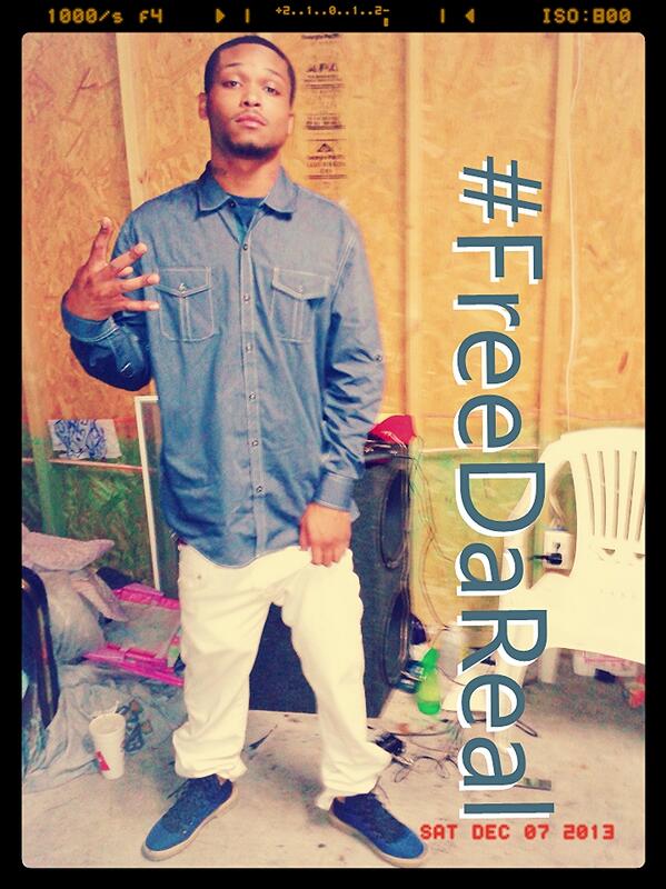 StuntGang3's tweet photo. #TRUreligion #FrreMyG #Fetti'G http://t.co/UxlzVq2qda