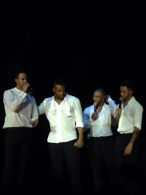 HelenMason89's tweet photo. JLS Amazing tonight!! Gonna miss you guys @AstonMerrygold @MarvinHumes #JLS http://t.co/3CO95HWIQk