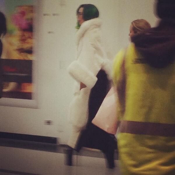 Lady Gaga arriving in Chicago moments ago.