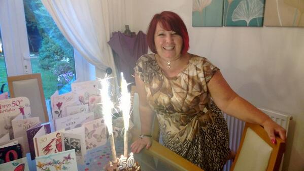 LewisStevens91's tweet photo. My lovely mum http://t.co/4z7VJ3PiIj