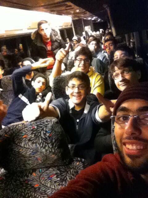 _creativali's tweet image. Coming home...#skitrip #halalfun