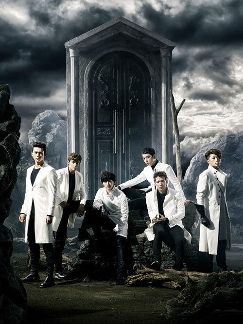 JessiYang's tweet photo. Colek @dzerlie "@KoreanChingu: Group #2PM to Release New Japan Album in January 2014 #kpopstarz http://t.co/iSyQ3mA6KP""