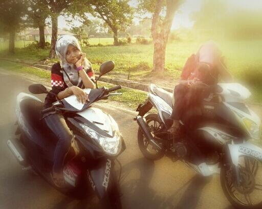 IIeyfa's tweet image. sayannggss kowam. . &amp;lt;3 &amp;lt;3 :-*