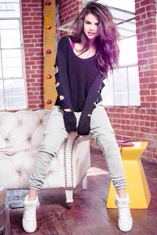 TheAlexPrincess's tweet image. New Icon Yes or No?