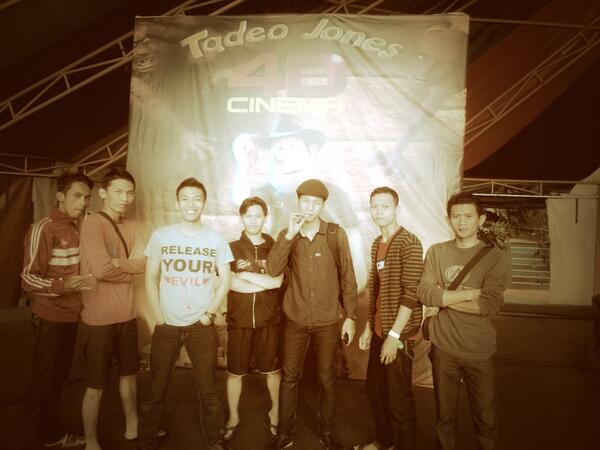 SendySuarsa's tweet photo. 99 clube. http://t.co/TDRg7rxaKf