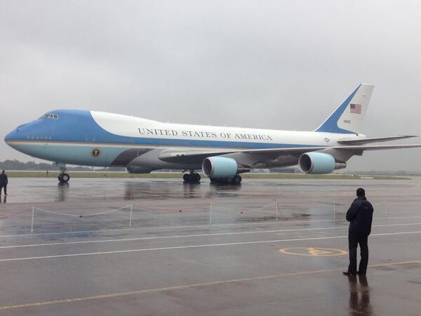 #Mandela Air Force One has arrived with Preident Obama and the US delegation. BB