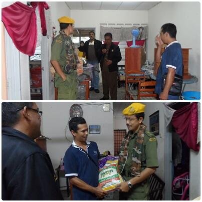 murni_UMR_DGUN's tweet photo. PRN Terengganu memberi sumbngan kpd anggota rela/mangsa banjir d daerah dungun @PRN_ahmad @KP_RELA @RELA_Dungun http://t.co/BFMX6z63oo