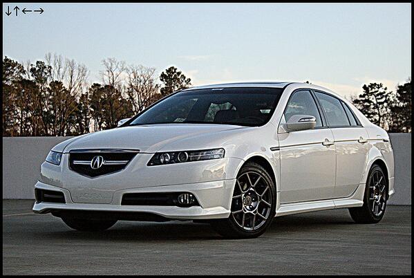 adiaztomass's tweet photo. Hopefully Summer 2014 This Baby Will Be MINE! <3 #Acuratltypes #whiteonblack #godblessme http://t.co/dmJ9amsh55