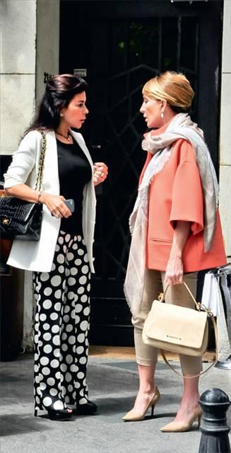 Sosyete caddelerde boy gösterdi! #SamdanPlus'ta!  bit.ly/samDanplus #Magazin #Sosyete #CemiyetBurada #Cemiyet