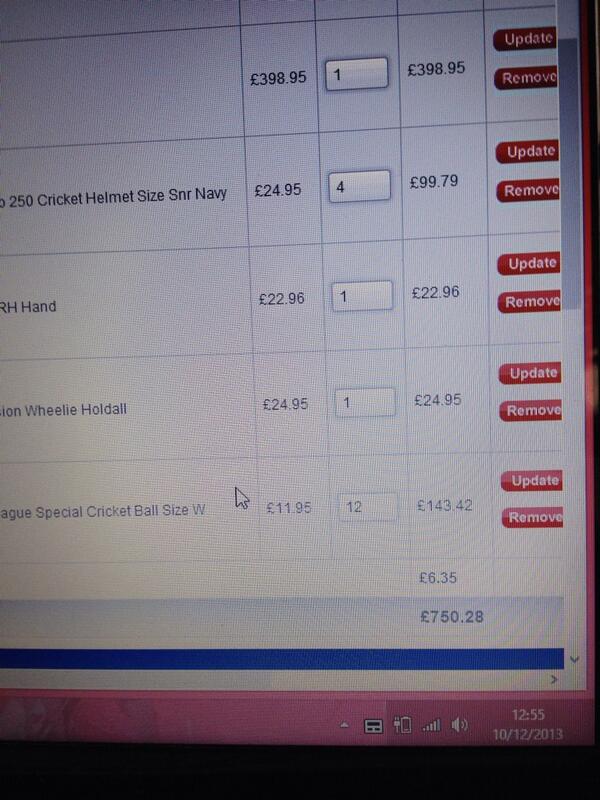 elysahubbard8's tweet photo. @duwcc club kit order sent off #cheersnow #gobigorgohome #yolo @HSingleton93 http://t.co/b2T60z8Ewd