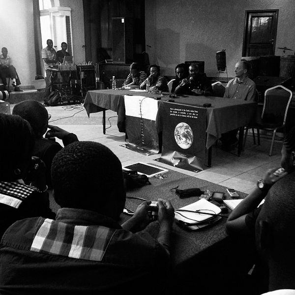 U_M_B_A's tweet photo. Over in DRC, Sekombi spoke with press about @MutaaniFM 's Buzzart Fest in #Goma for #peaceincongo. http://t.co/gtzeS48Yld