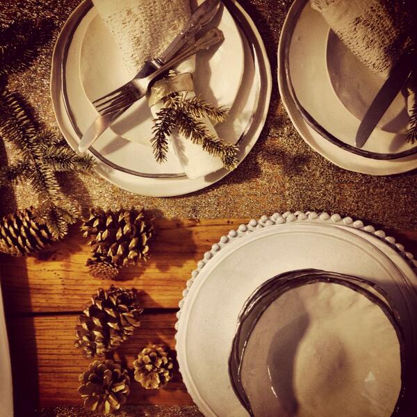 CandiceKumai's tweet image. #Holiday Playtime. Working girl. #AbcHome at home. All about the simple things in life.