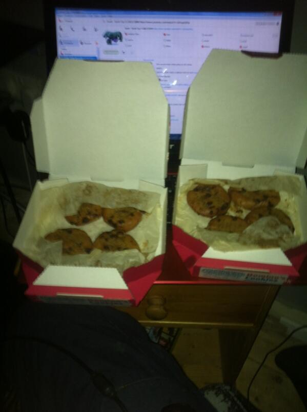 PawzR's tweet image. Omg