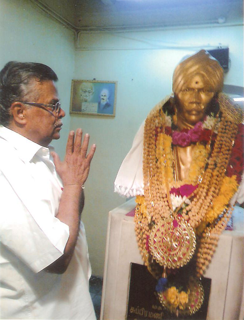 ilaganeshan's tweet photo. மஹாகவி பாரதியார் இல்லத்தில்... #பாரதி_விழா #bharathi_vizha http://t.co/8thenkwHOg