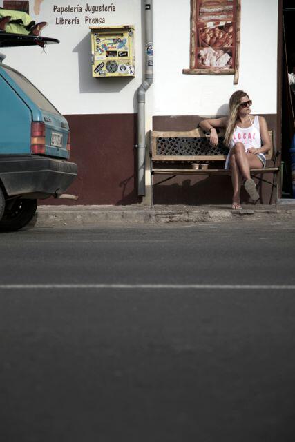 palmeralocal's tweet photo. post #surf #chill in #fuerteventura.  Our LOCAL vest ain't looking too shabby either :-) http://t.co/f3W3eODucU http://t.co/iivzcmjwcH