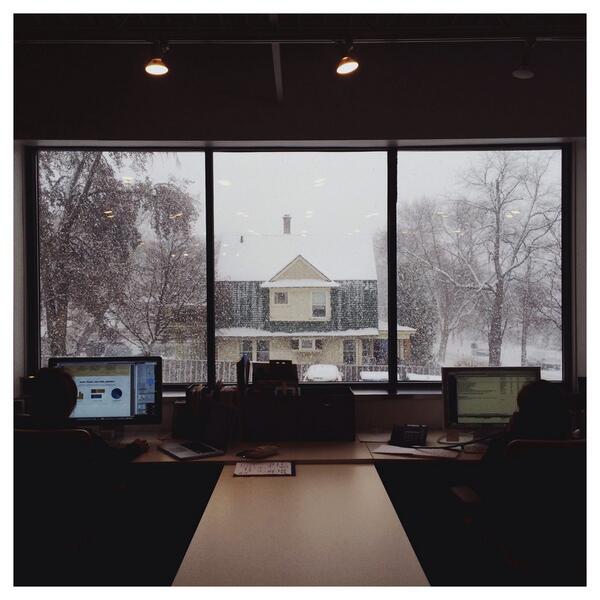 SquareOneDesign's tweet photo. Quite a snowy one today.  Great view from the studio! http://t.co/hl3PVyEumK