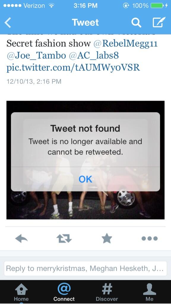 RebelMegh11's tweet image. @holaaimkristen ugh why can&apos;t I retweet this #VictoriaSecretFashionShow #CarEdition