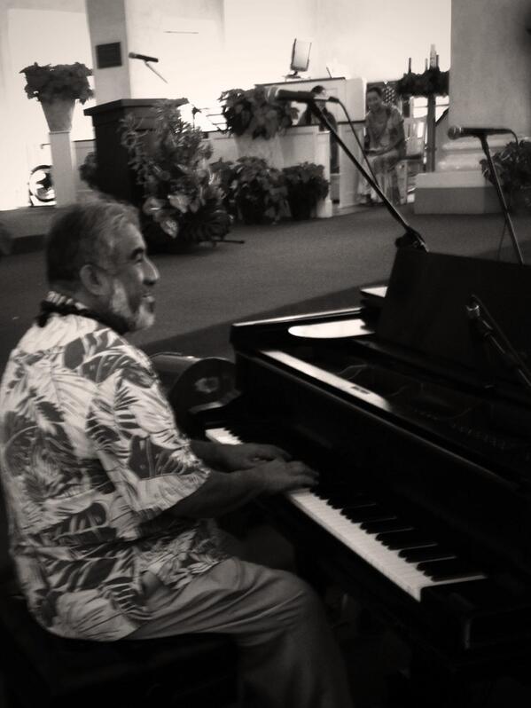 Ryan Gonzo Gonzalez tweet media