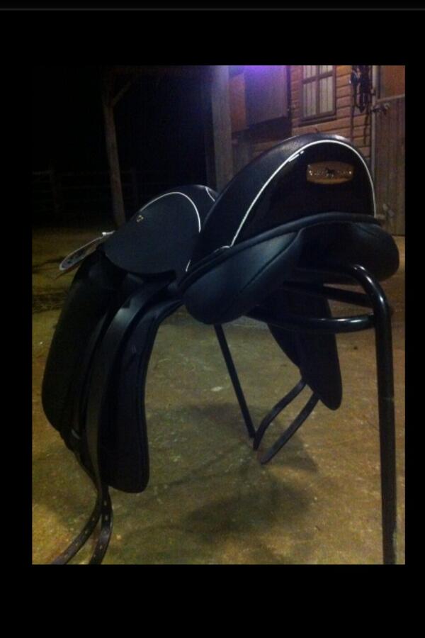 <a href="/BCSaddles/">BlackCountrySaddles</a> my new saddle for coco is just beautiful thankyou so much #loveit