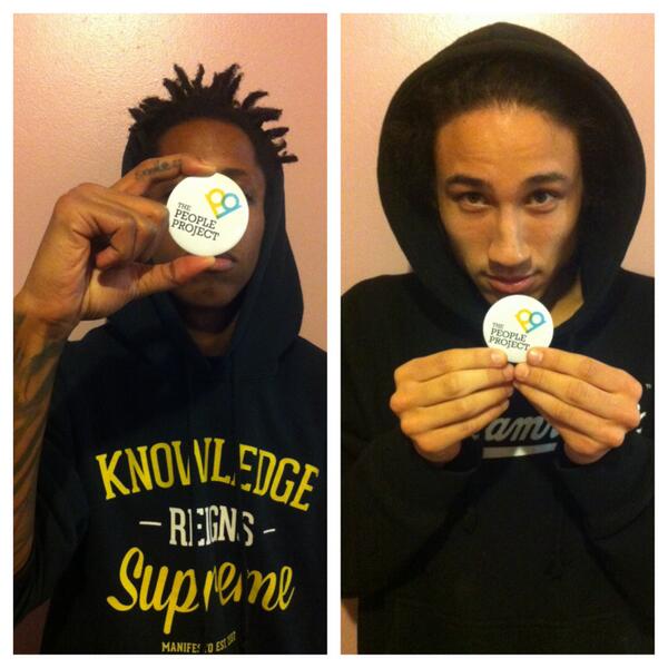 PeopleProjectTo's tweet image. We got buttons and people who show us LOVE :D! Thank you @jahgrey &amp;amp; Jeff Tanaka for being a part of our journey.