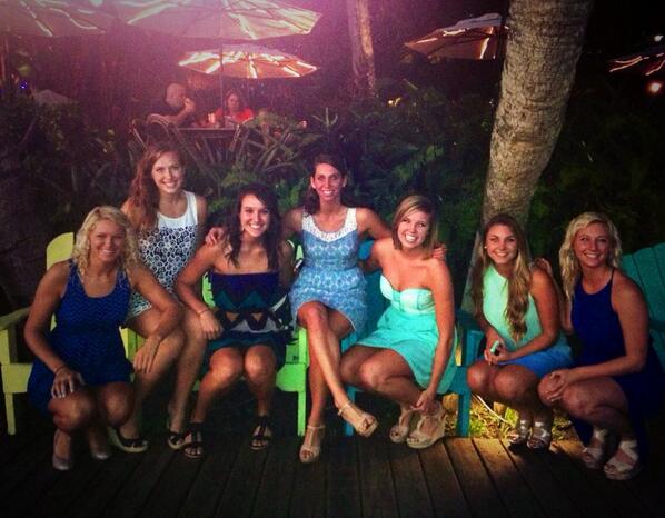 StephanyBrown1's tweet photo. My best friends 💙🌊🐚🐟 http://t.co/yAfg99kg6Z
