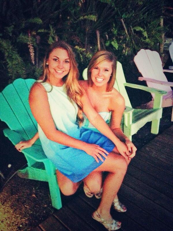 kimberlyvreman's tweet photo. Don't know what I'm going to do without you for a whole month🙍 @StephanyBrown1 http://t.co/HjnVGF1vIO