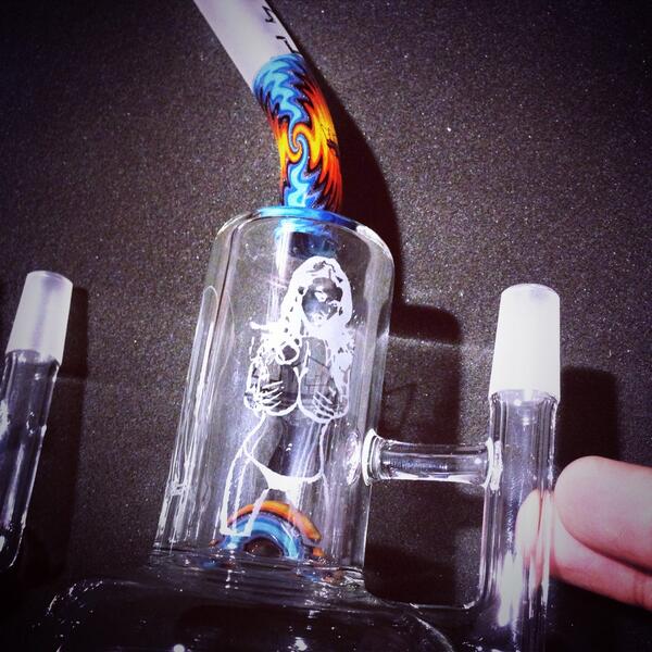 CloutGlass's tweet photo. A lil something http://t.co/ICLUYR1iOc