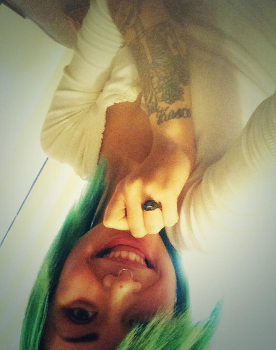 My face looks so Chubby when I'm high http://t.co/ETnWj5olNp