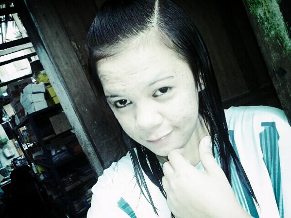 love_thrysna's tweet photo. http://t.co/kZQh8GuE3w